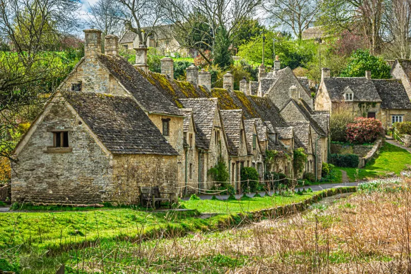 Leaving Bodington, Returning Home: The Story of a Community in Motion